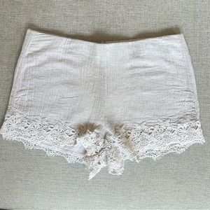 Zara Trafaluc Women’s Linen Crochet Trim Shorts